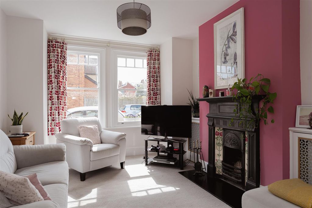 Property photo 3 of 20 10.Jpg