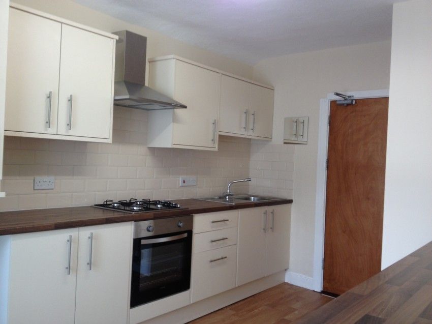 Property photo 3 of 13