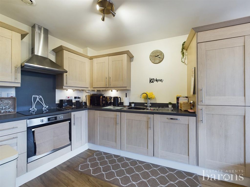 Property photo 2 of 12 Cam01093G0-Pr0257-Still007.Jpg