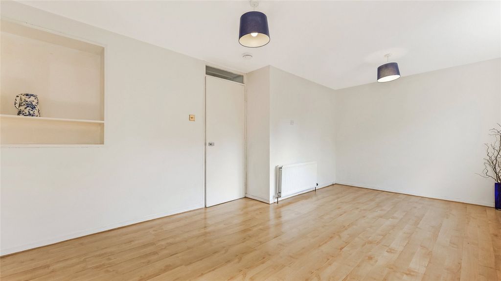 Property photo 3 of 26 Picture No. 07