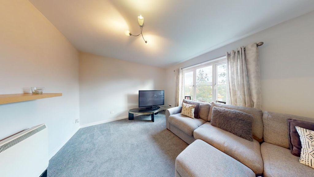 Property photo 2 of 7 14-West-Wellhall-Wynd-10252024_095547.Jpg