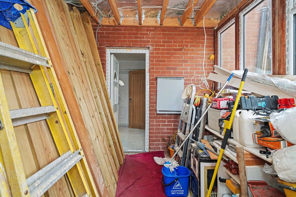 Property photo 3 of 20