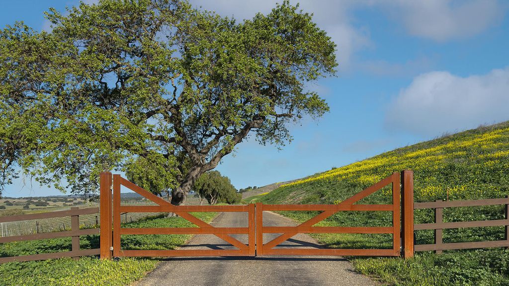 Property photo 2 of 10 <Alttext/>