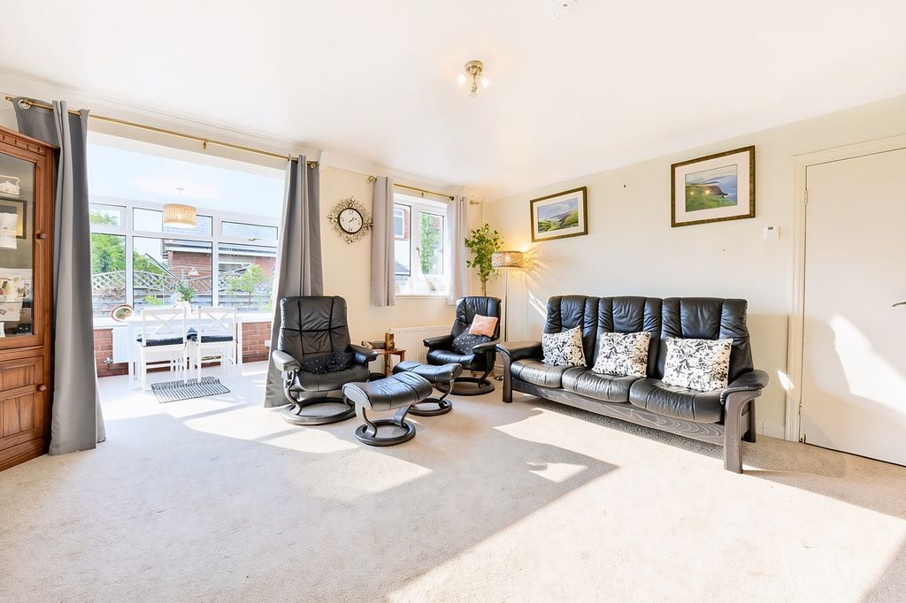 Property photo 3 of 11 Not Specified