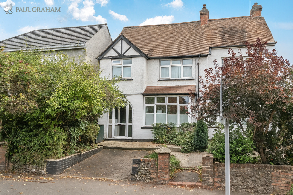 Property photo 1 of 27 Chatgpt Image Oct 6, 2025, 01_19_02 Pm