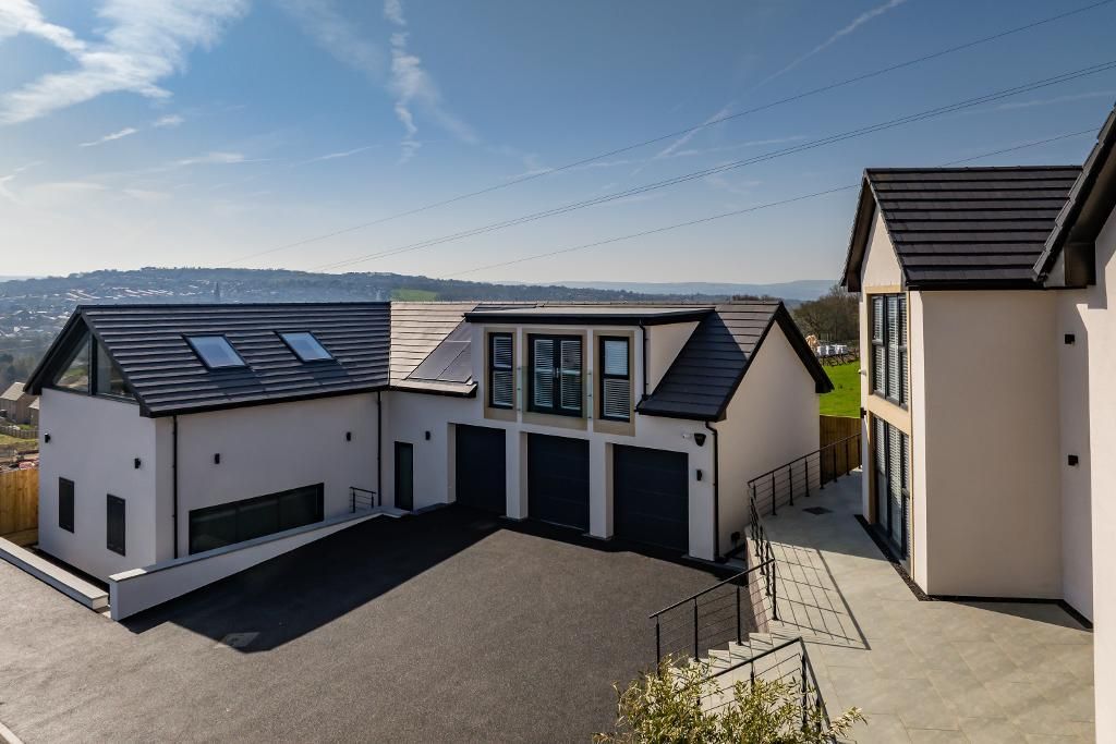 Property photo 3 of 30 Photo 3