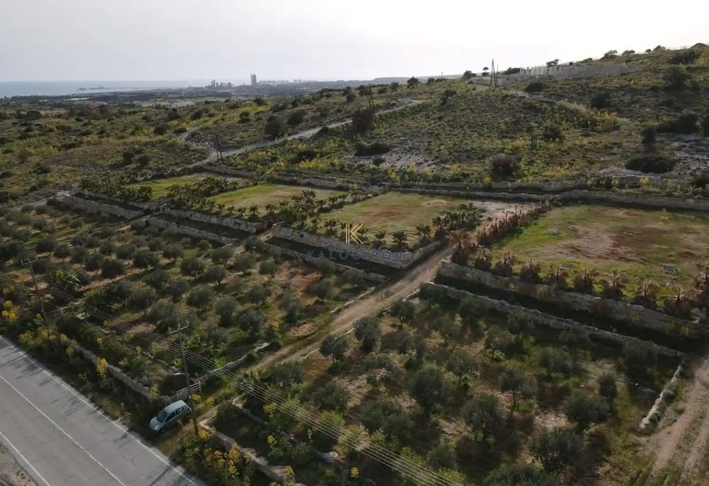 Property photo 3 of 4