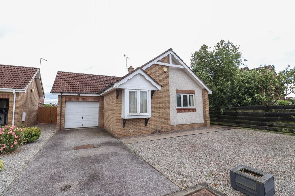 Property photo 1 of 20