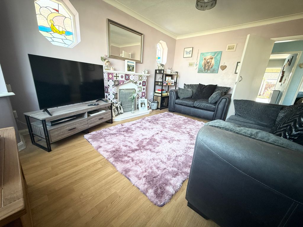 Property photo 3 of 17 Img_6398