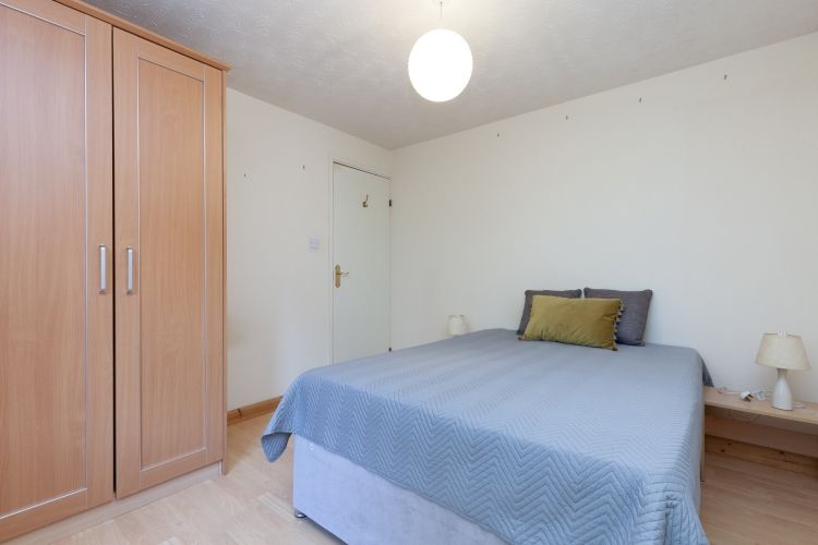 Property photo 3 of 6 238178