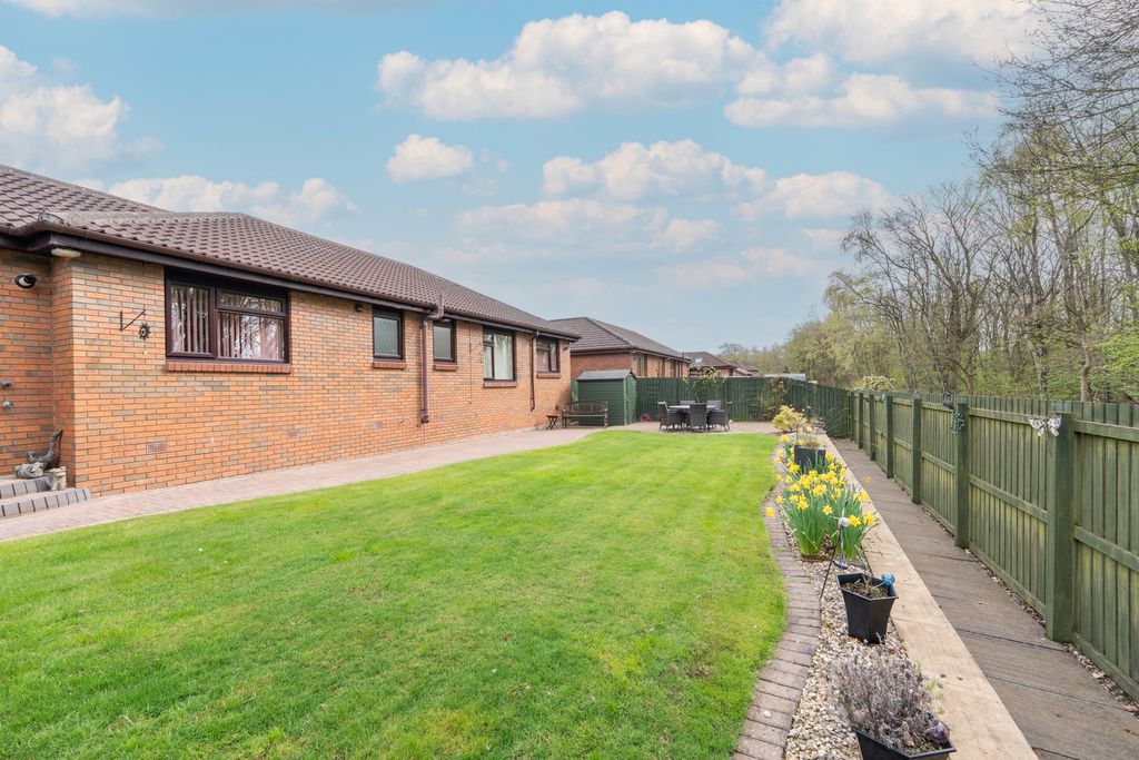 Property photo 3 of 30