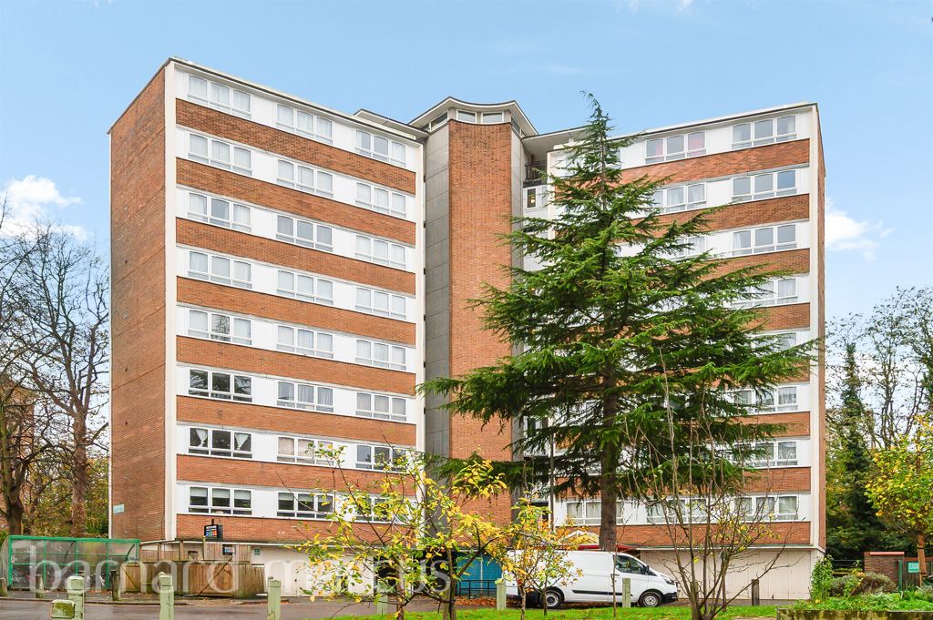 Property photo 1 of 12