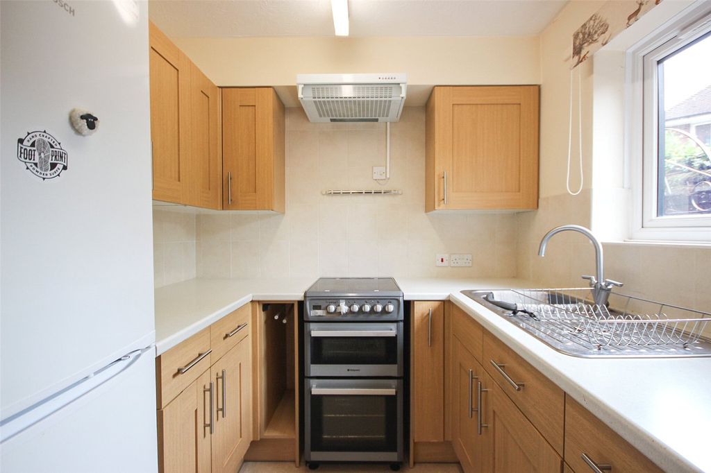 Property photo 3 of 16 Picture No. 05