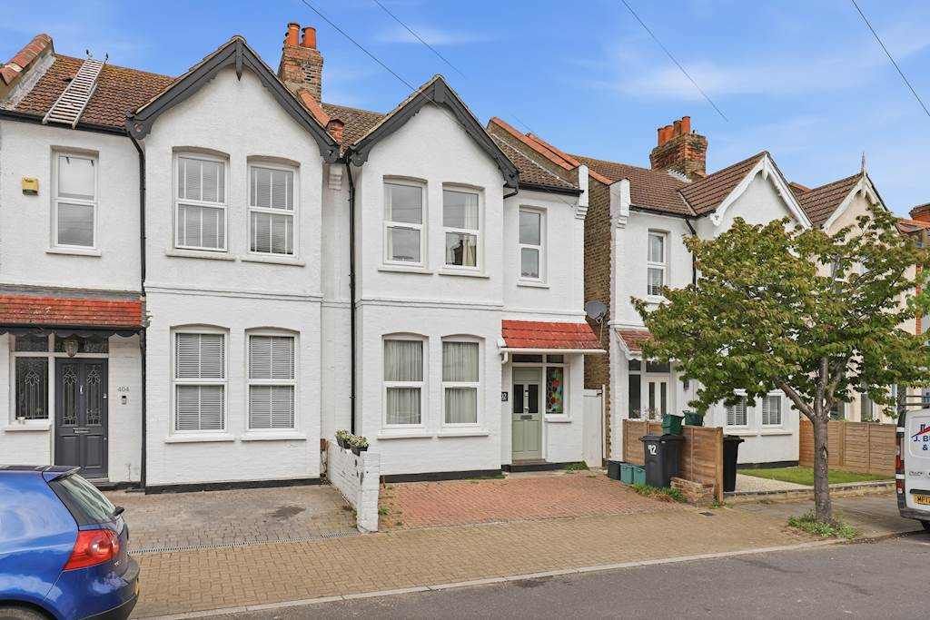 Property photo 3 of 10