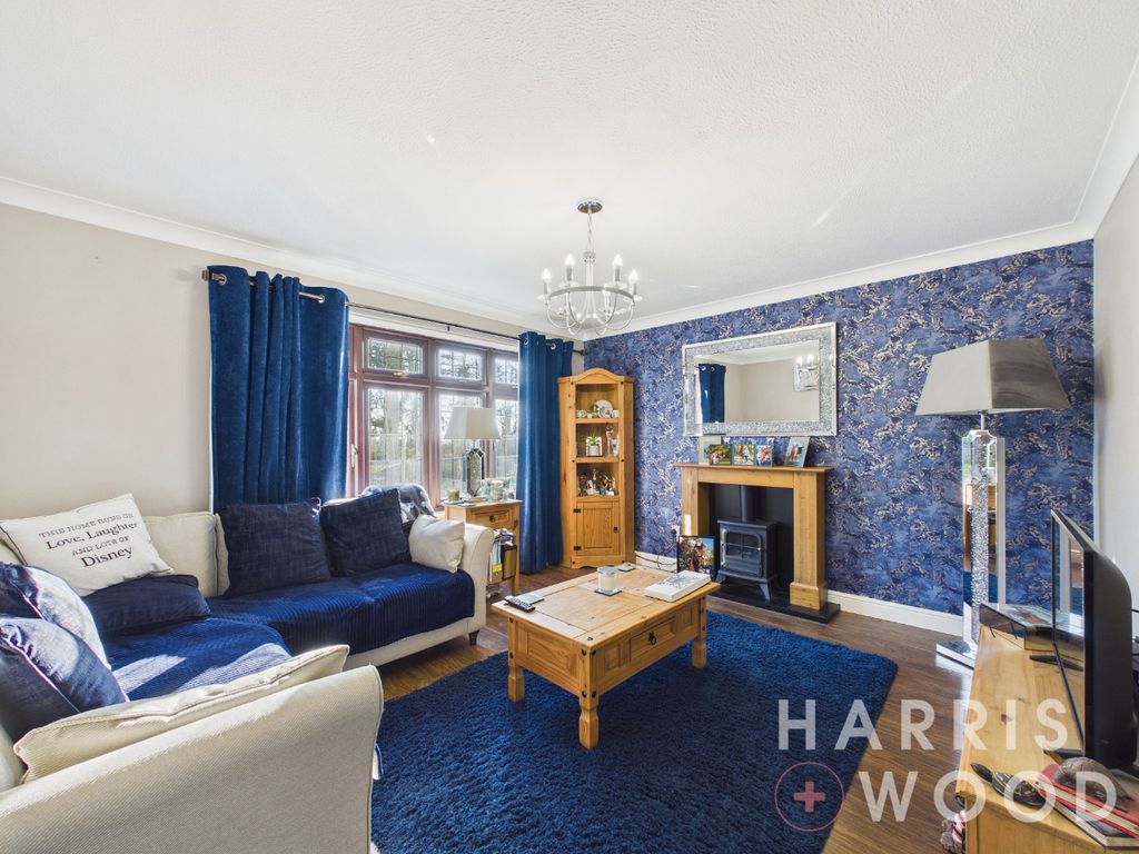 Property photo 3 of 26 4996063