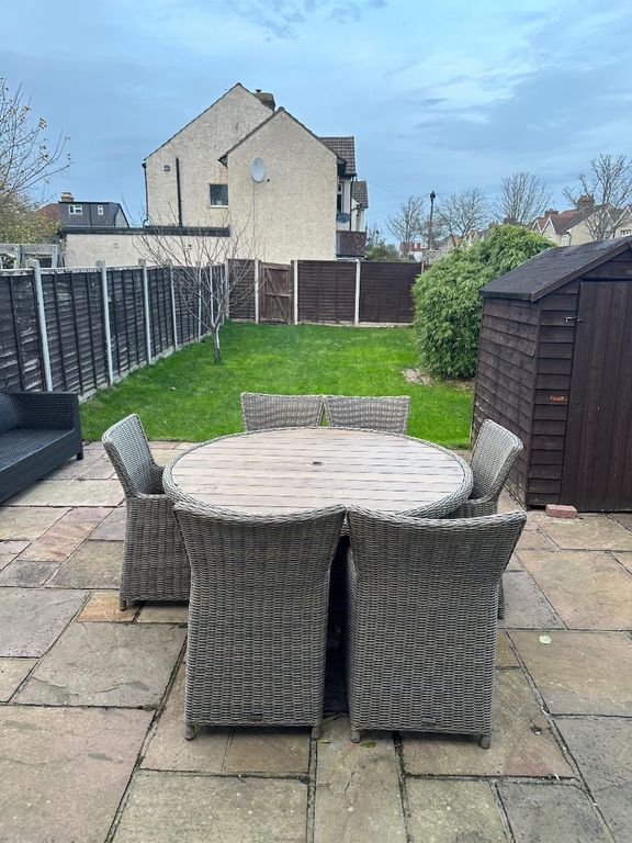 Property photo 1 of 20