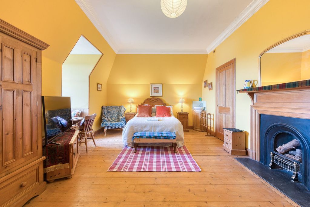 Additional image 54 of 12 bed detached house for saleThe Bank House, 88 High Street, Coldstream TD12