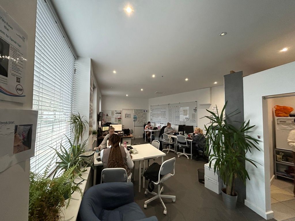 Property photo 3 of 7 Photo 1