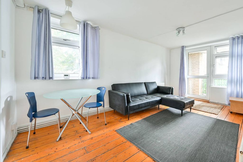 Property photo 1 of 5