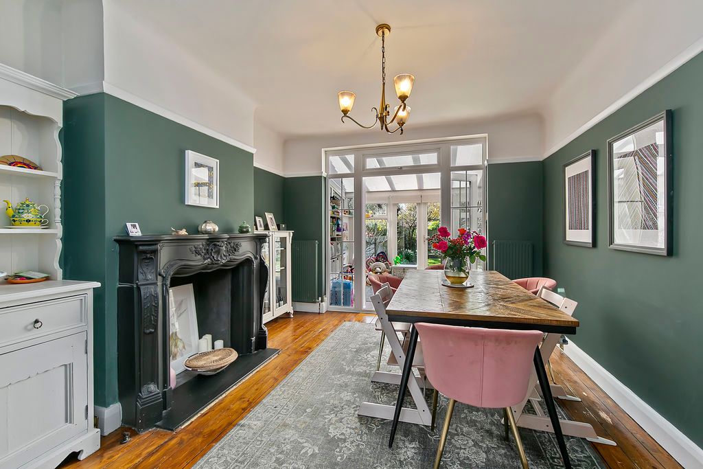 Property photo 3 of 20 Dining Room