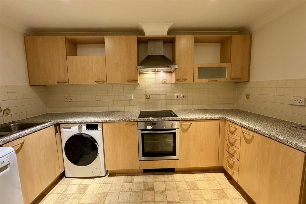 Property photo 3 of 13 Img_2585.Jpg