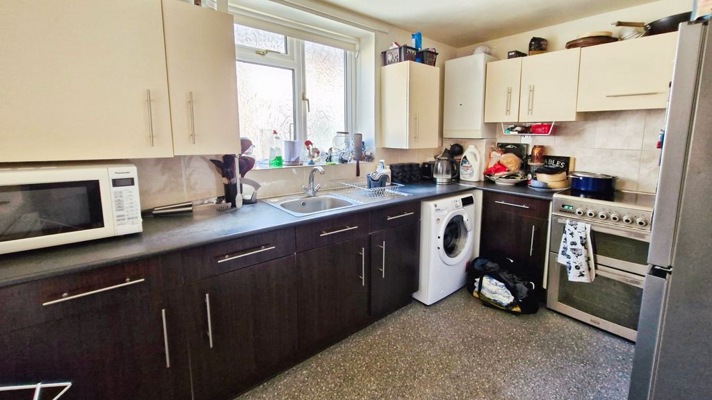 Property photo 2 of 15 98cd6879-20250519_134317