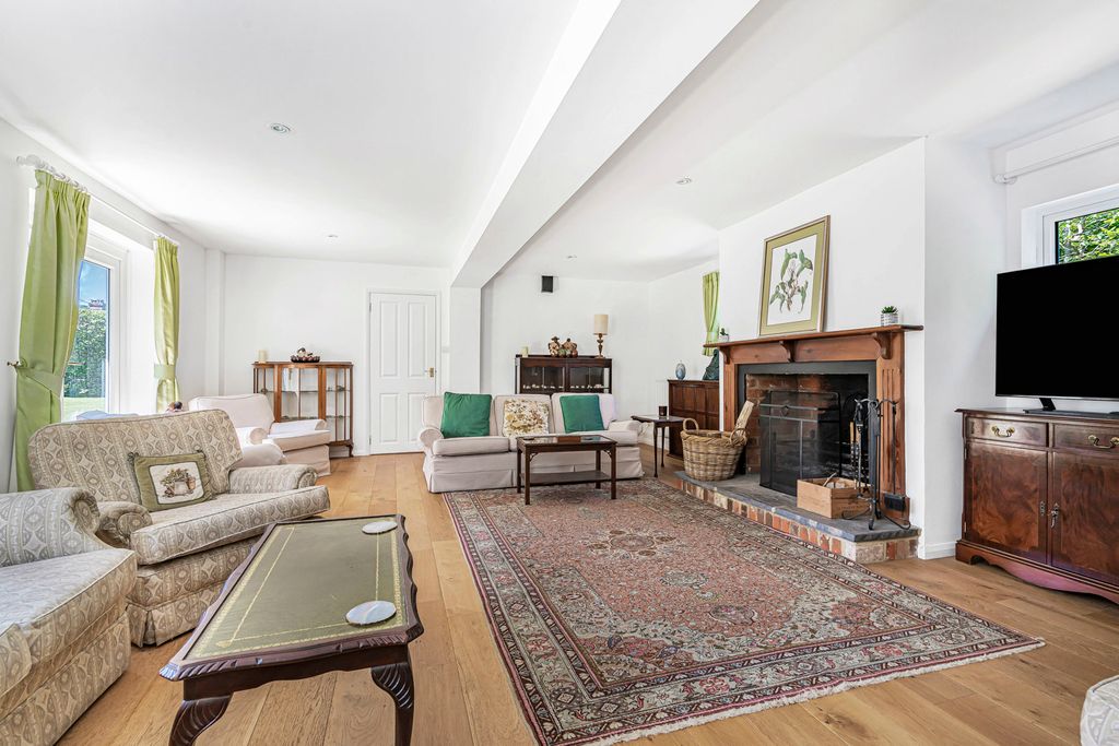 Property photo 2 of 22 36_81736