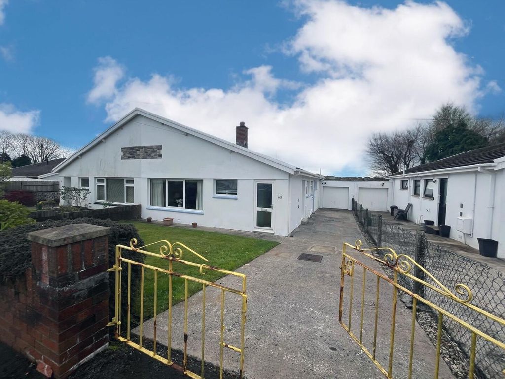 Property photo 1 of 14 Front (Exterior)