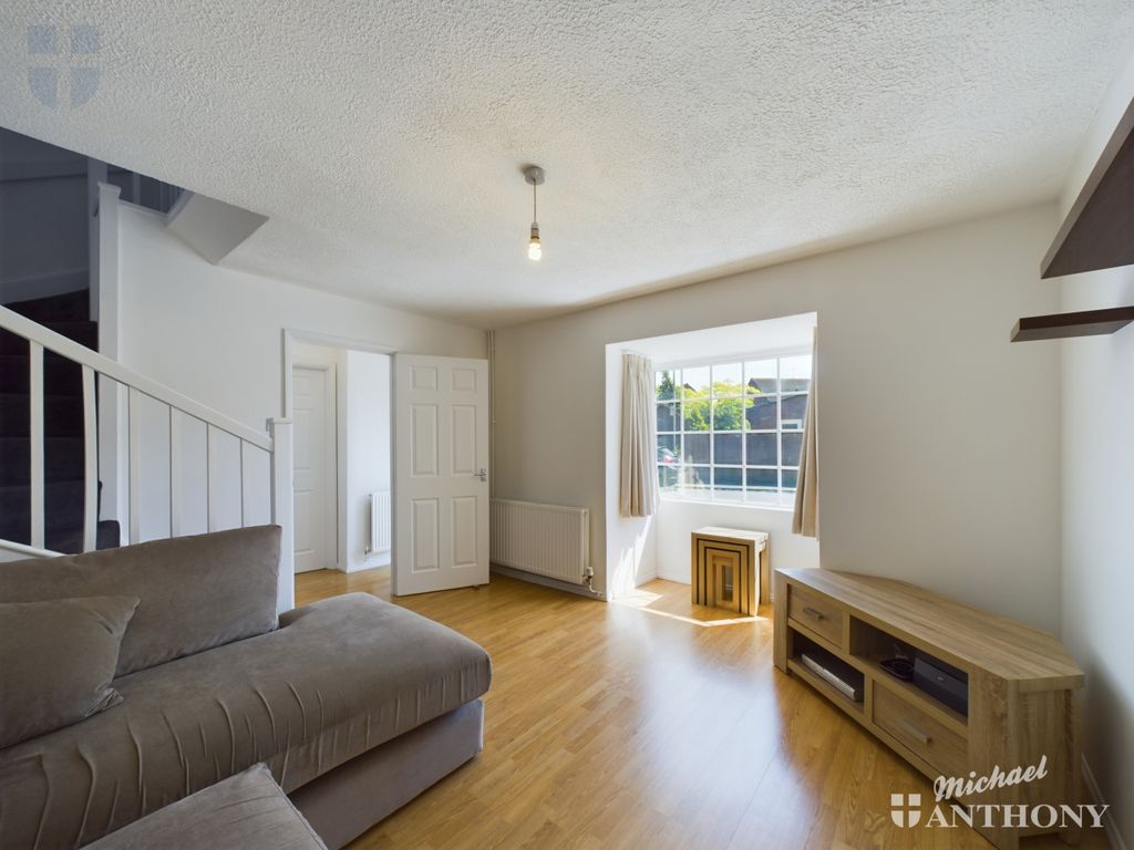 Property photo 3 of 9 Cam03218G0-Pr0305-Still008