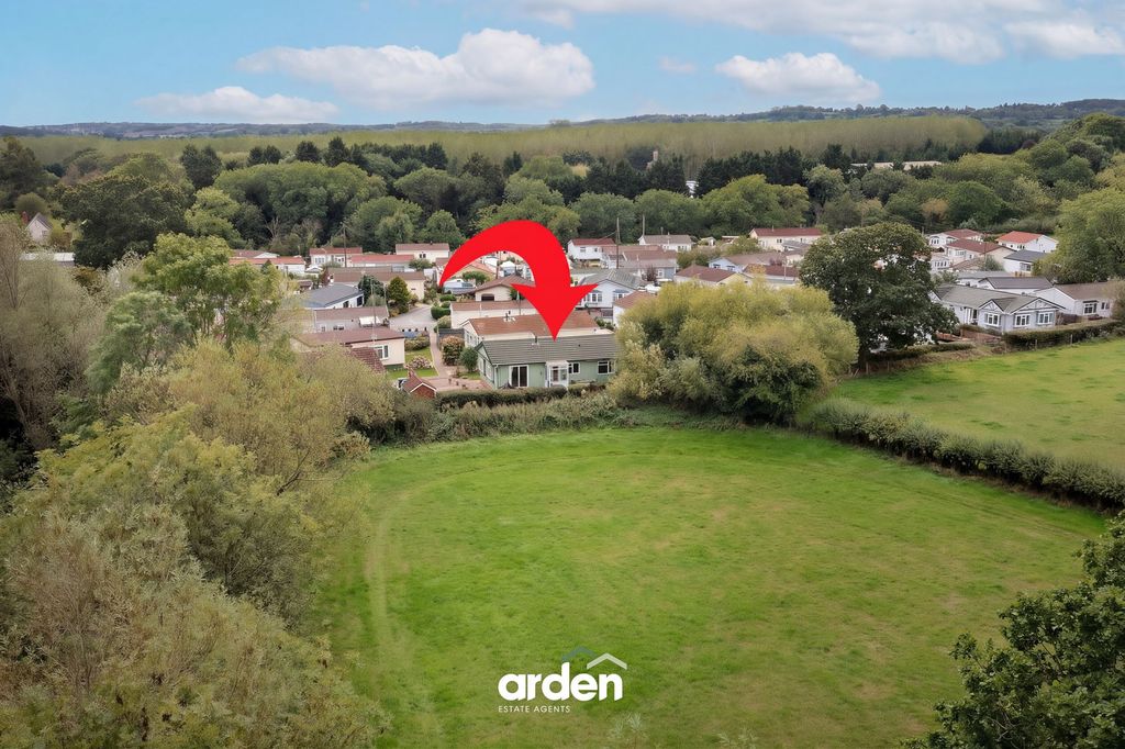 Property photo 2 of 14