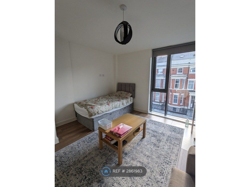 Property photo 2 of 5