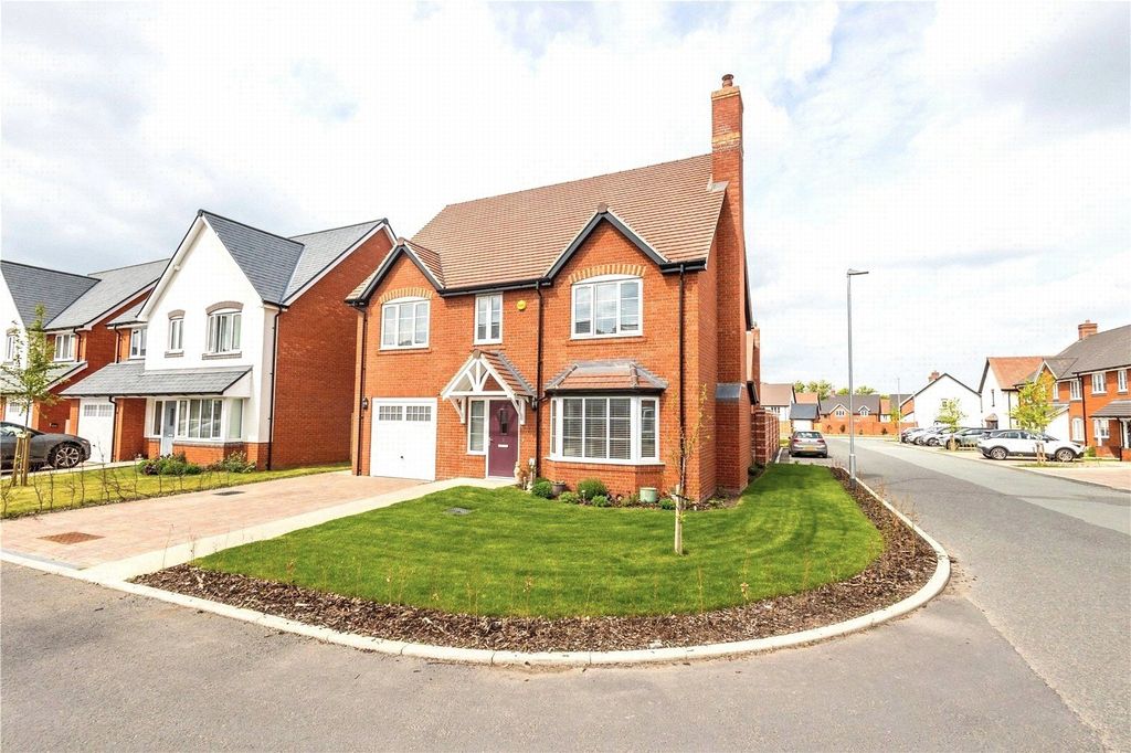 Property photo 1 of 41 Picture No. 76