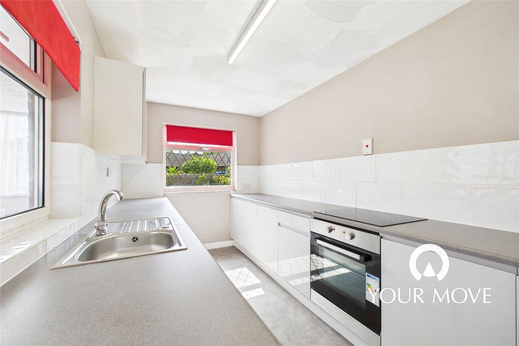 Property photo 2 of 18 Picture No. 02