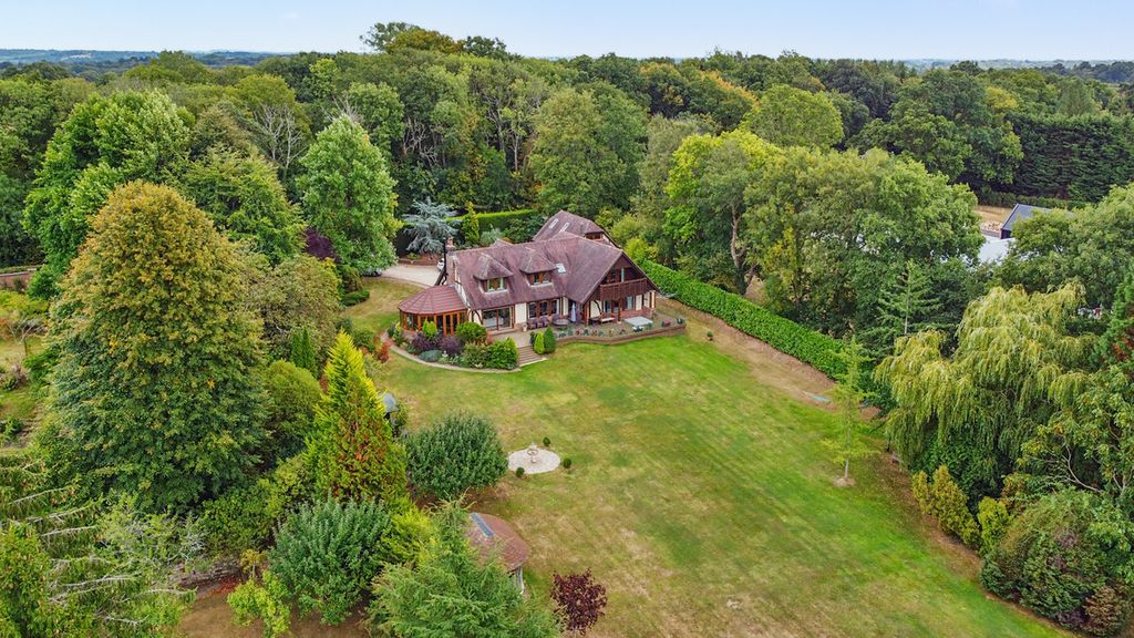 Property photo 1 of 29
