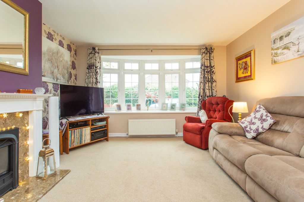 Property photo 2 of 14 Picture 2