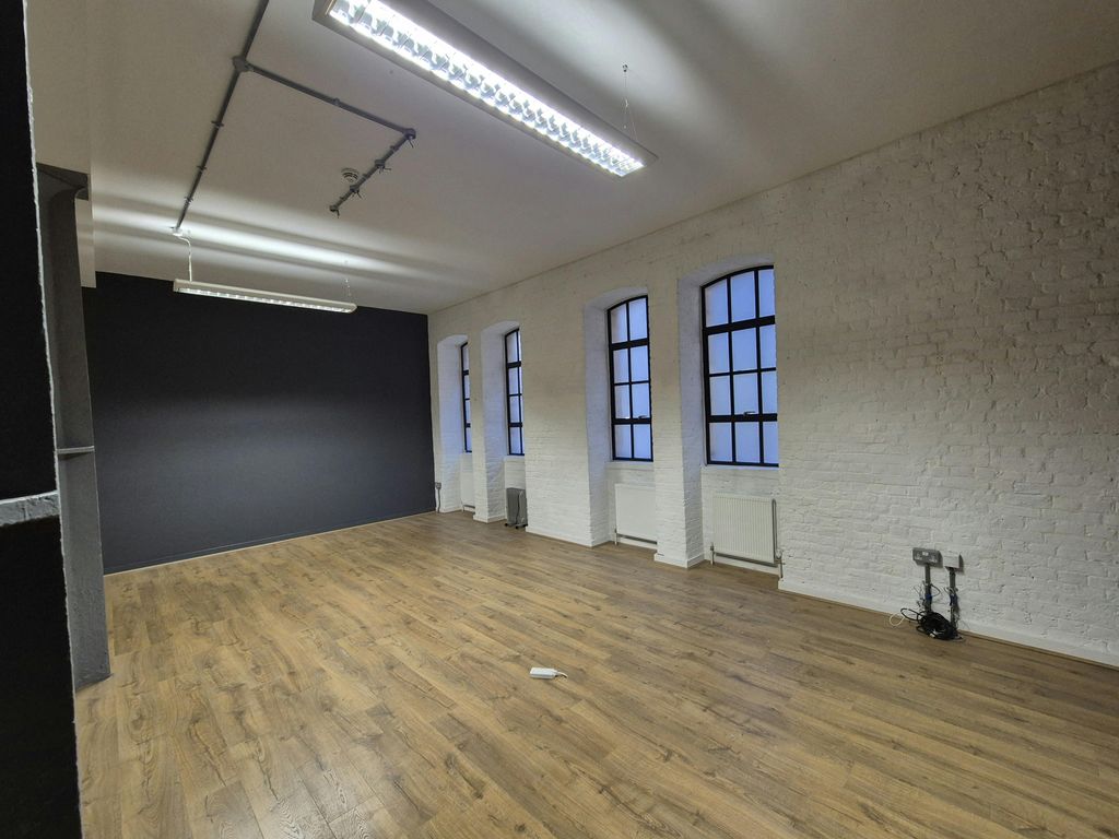 Property photo 2 of 5 20260204_141749.Jpg