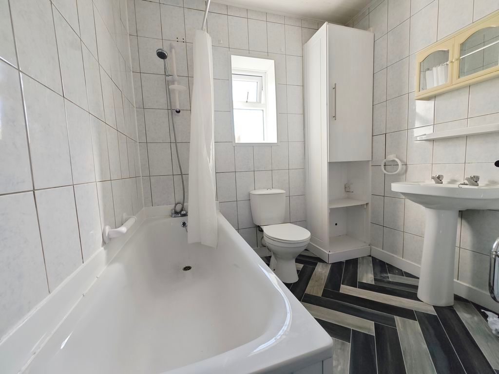 Additional image 10 of 3 bed terraced house to rentNewcastle Street, Carlisle CA2