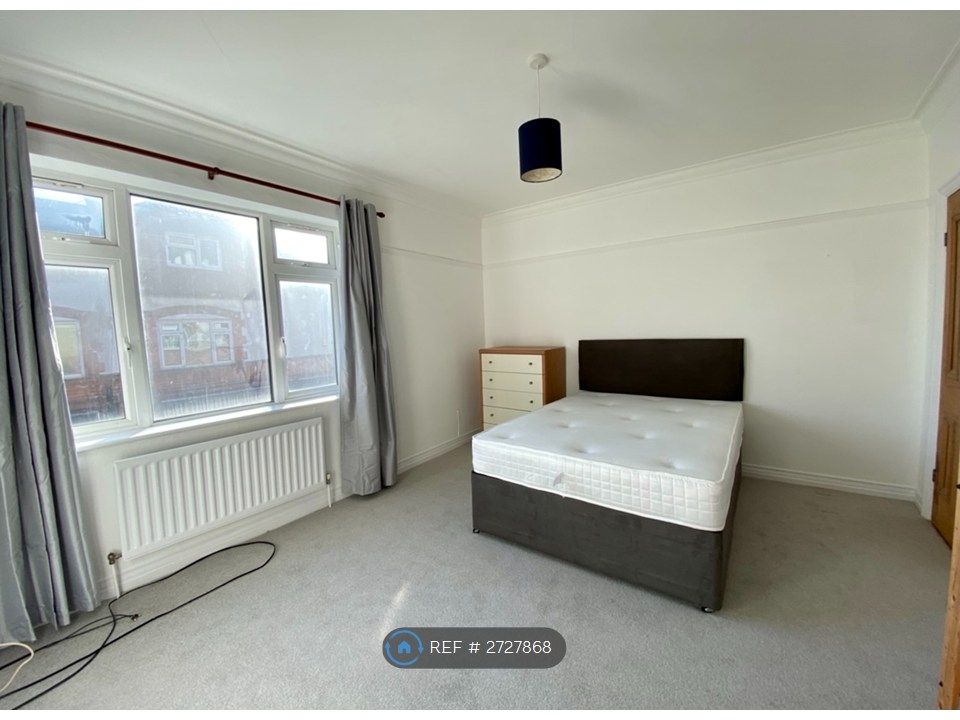 Property photo 3 of 5