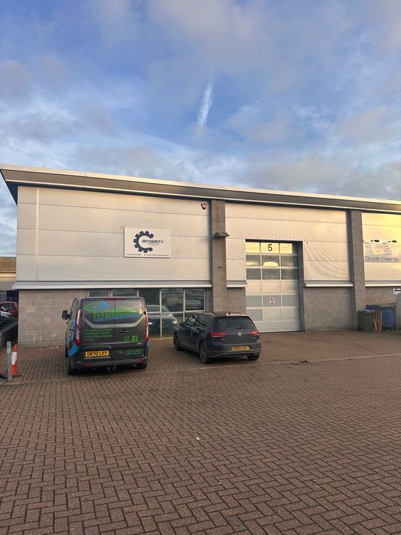 Property photo 2 of 5 Photo 7