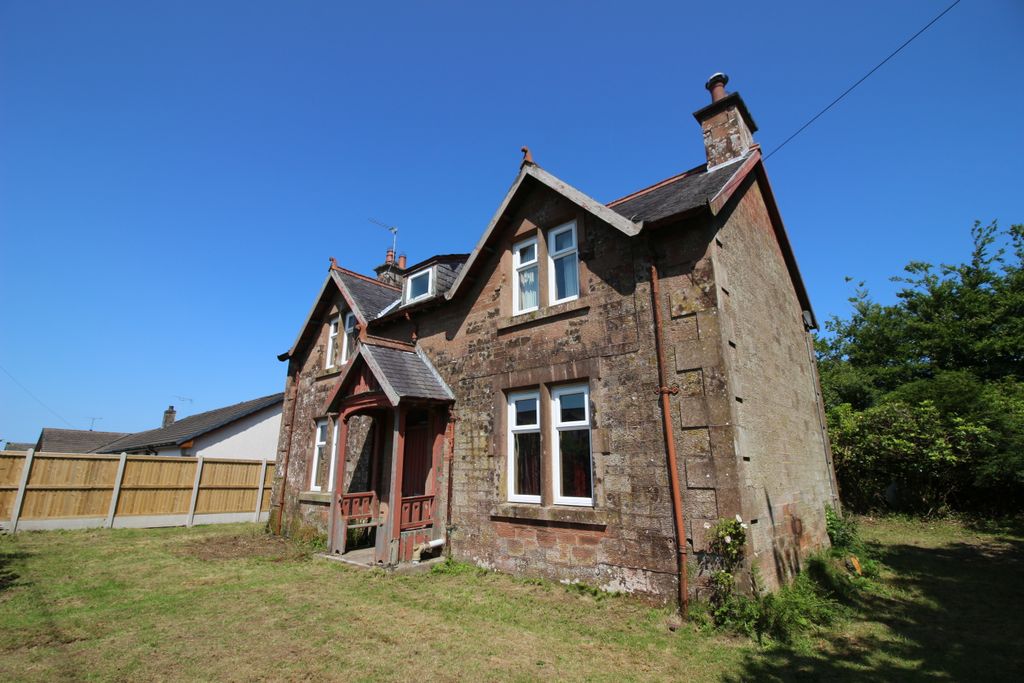 Property photo 1 of 11