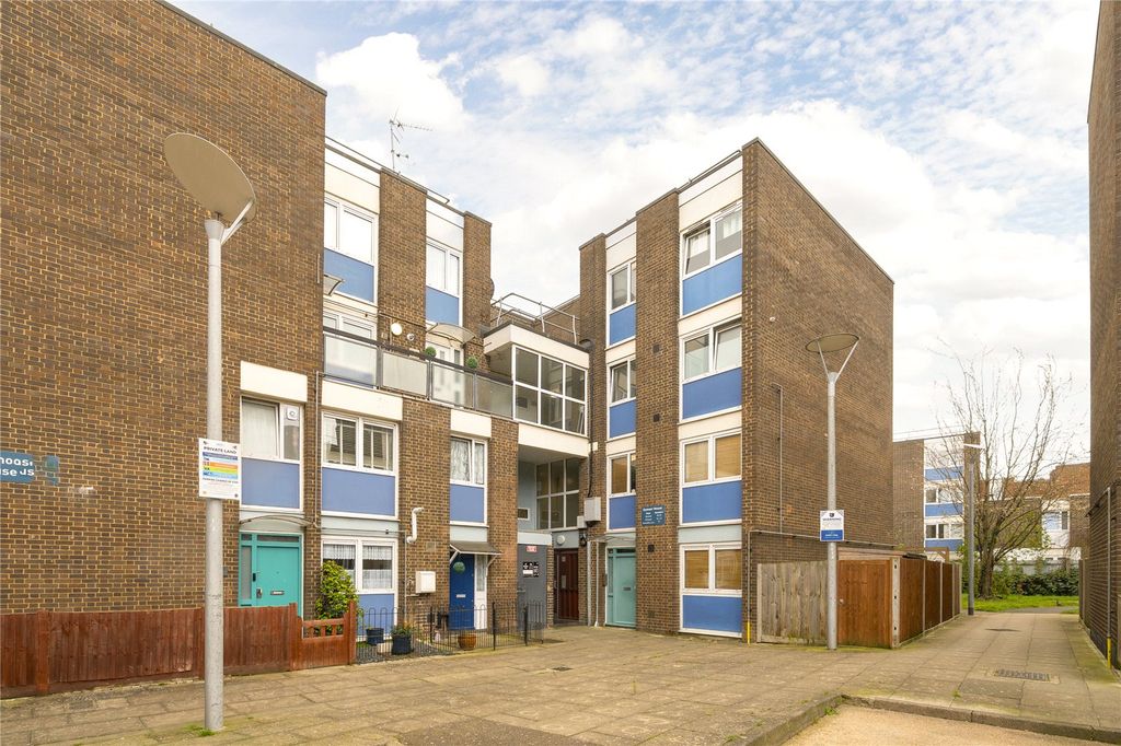 Property photo 1 of 13 Exterior