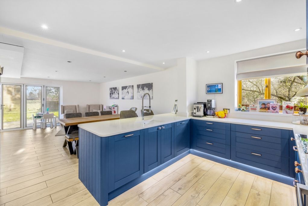 Property photo 2 of 27 Ivy Cottage (Wrangle)-13