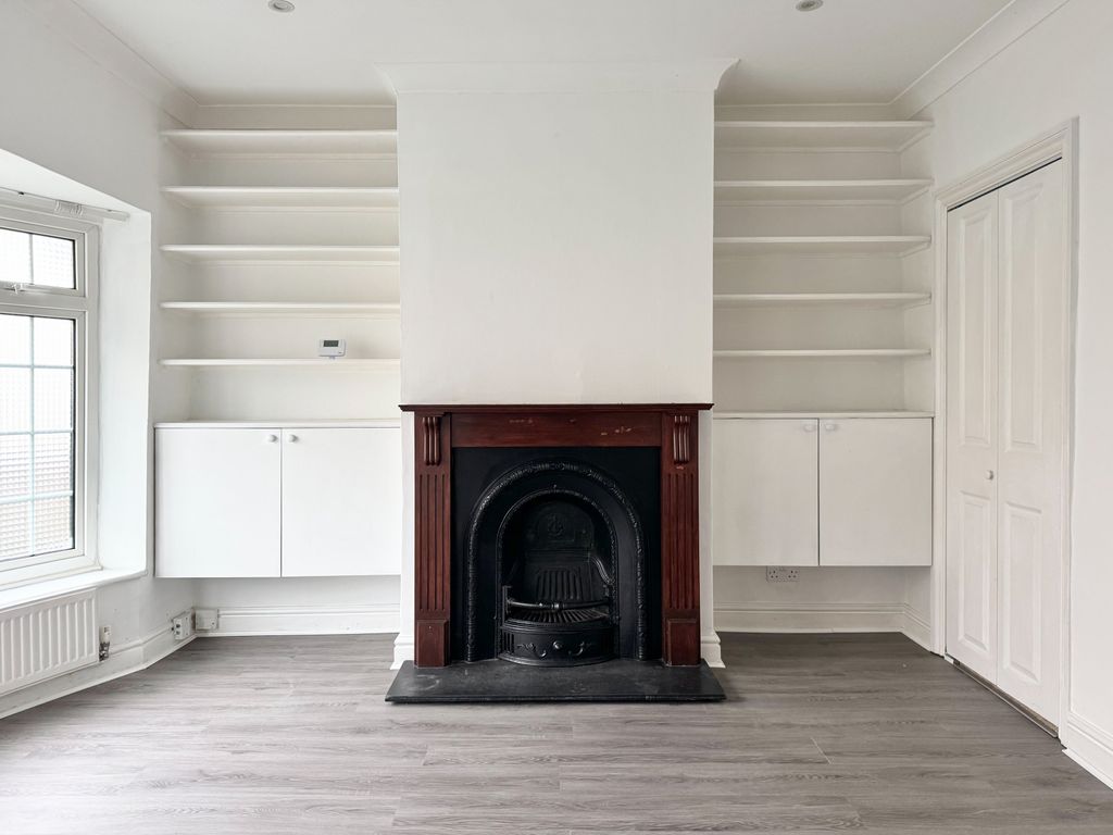 Property photo 2 of 18 Akeman Residential