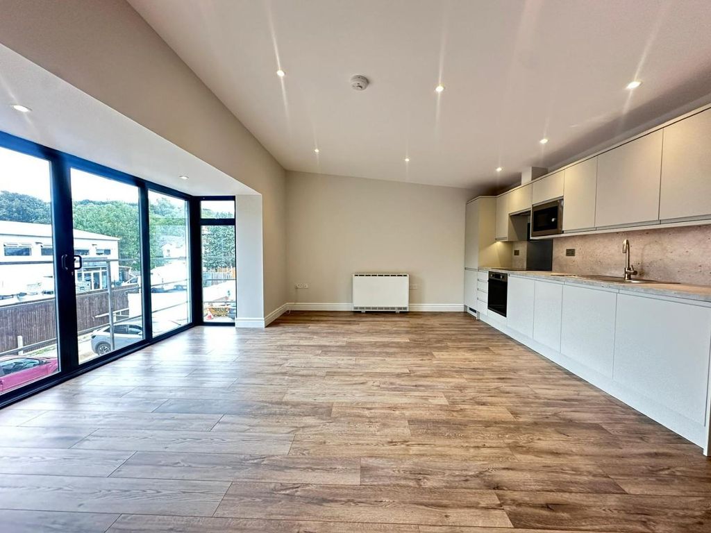 Property photo 3 of 9 Img-20251110-Wa0018.Jpg