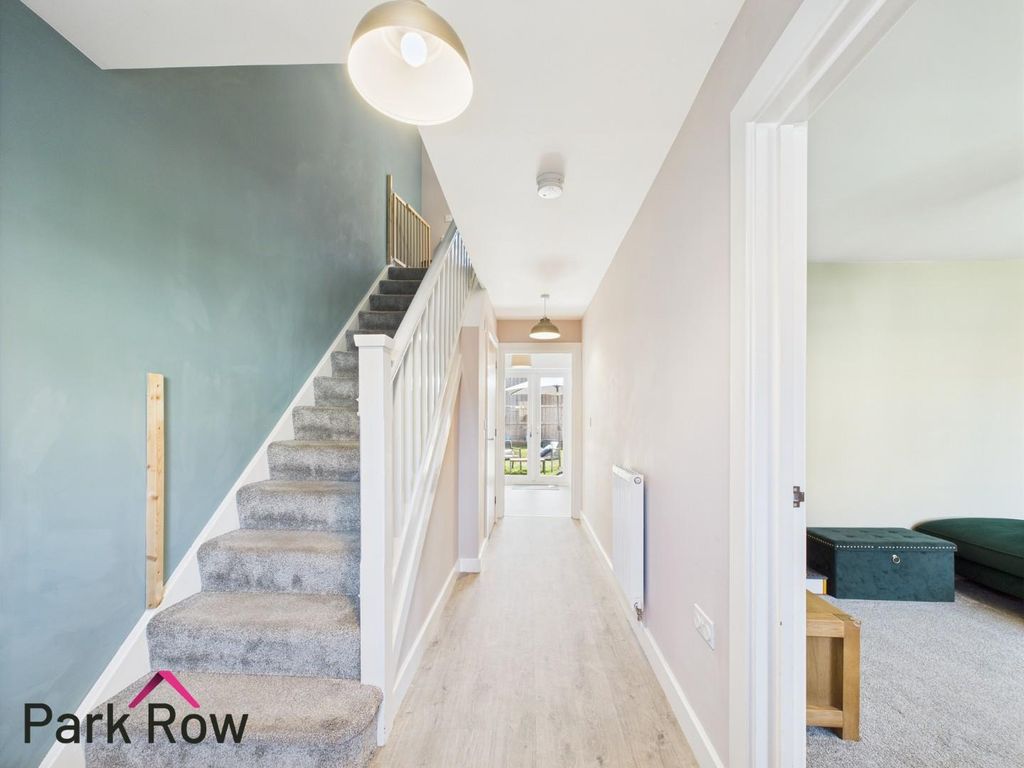 Property photo 3 of 24 Entrance Hallway