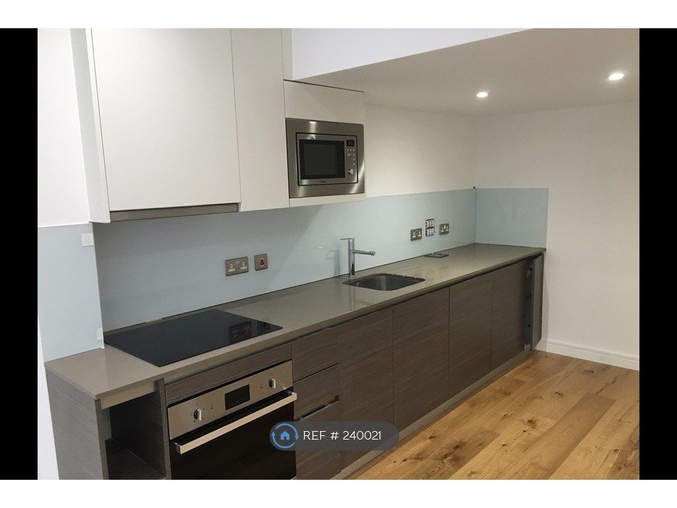 Property photo 2 of 9 Kitchen-Dining