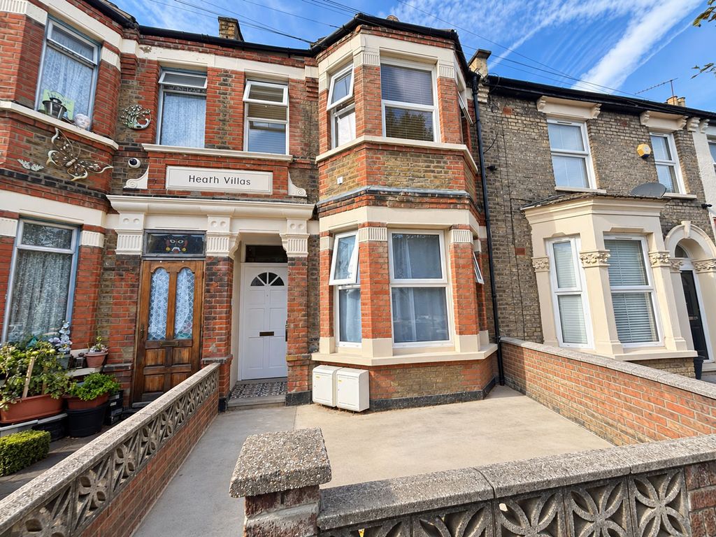 Property photo 1 of 12 Gf 26 Meanley