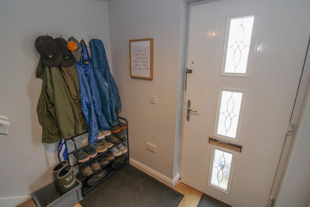 Property photo 2 of 15 Entrance Porch.Jpg