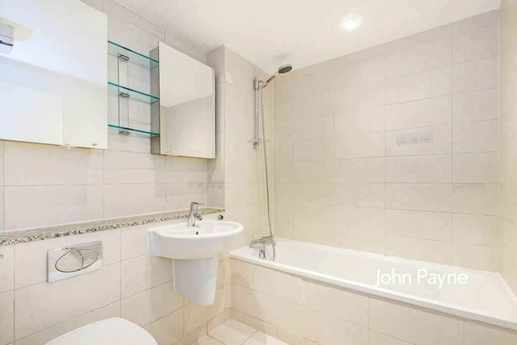 Property photo 3 of 10 Img_5461