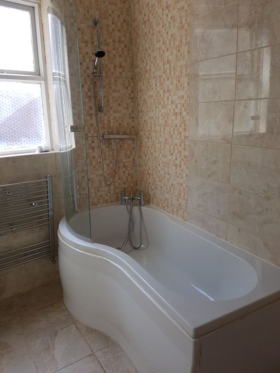Property photo 2 of 3